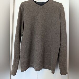 Denver Hayes Men's Charcoal Crewneck Sweater